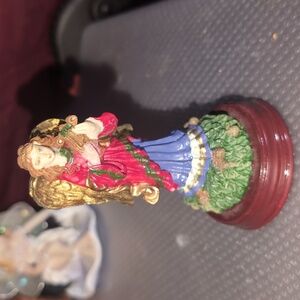 AVAILABLE - Cedar Creek Collectable large resin figurine Angel w/ Harp. 5" Tall